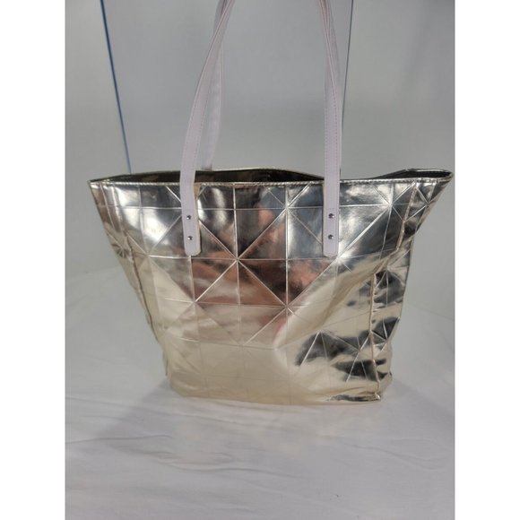 Elizabeth Arden Gold Tote Bag with Magentic Snap Close Geometric 15" tall - Picture 2 of 8